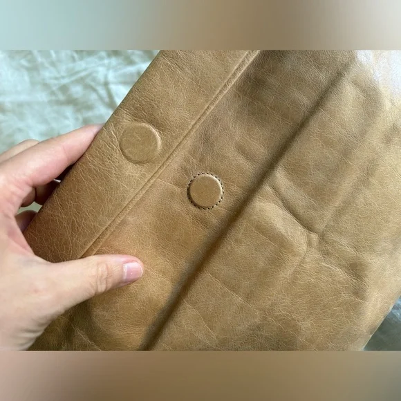 Marie Turner  Tan Leather Paper Bag Lunch Clutch Bag - Picture 4 of 11